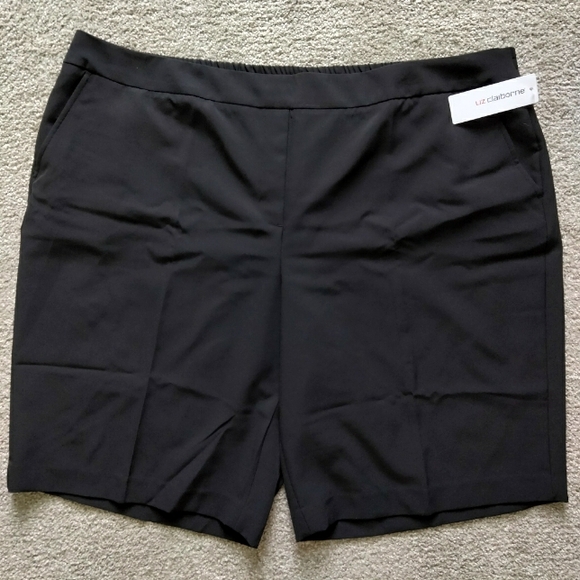 NWT 4X Liz Claiborne Black Stretch Crepe Pull-On Bermuda Shorts Plus Size NEW - Picture 3 of 9